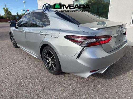 Celestial Silver Metallic 2024 Toyota Camry SE
