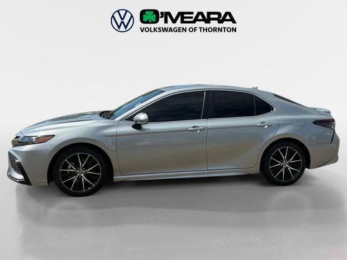Celestial Silver Metallic 2024 Toyota Camry SE