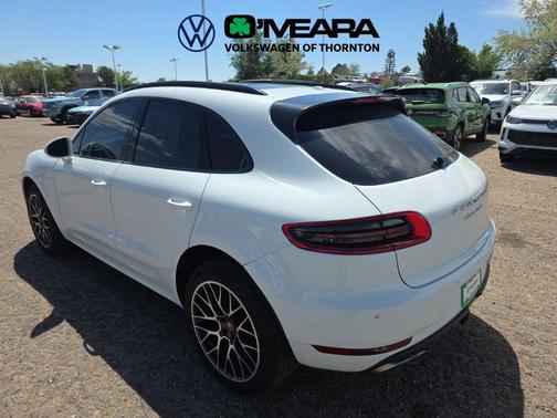 White 2018 Porsche Macan Macan Turbo