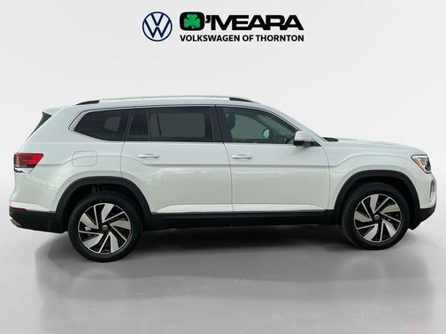 opal white pearl 2026 Volkswagen Atlas 2.0T SEL