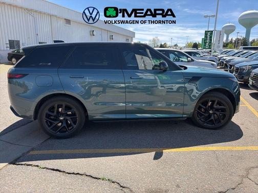 2024 Land Rover Range Rover Sport SE