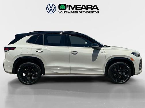 sandstone with deep black roof 2026 Volkswagen Tiguan 2.0T SE R-Line Black 4MOTION