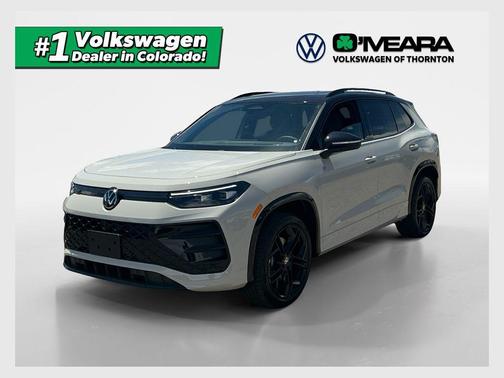sandstone with deep black roof 2026 Volkswagen Tiguan 2.0T SE R-Line Black 4MOTION