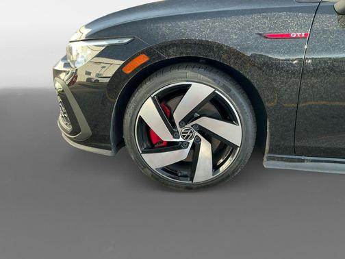 2024 Volkswagen Golf GTI 2.0T S DSG