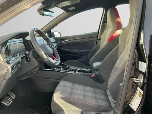 2024 Volkswagen Golf GTI 2.0T S DSG