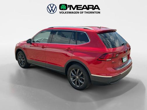 Kings Red Metallic 2023 Volkswagen Tiguan 2.0T SE 4MOTION