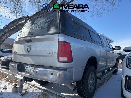 2017 RAM 2500 Big Horn Crew Cab 4x4 8' Box