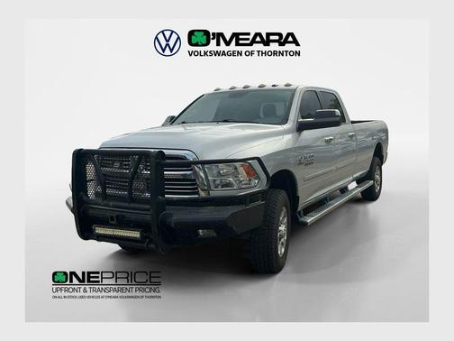 Bright Silver Metallic Clearcoat 2017 RAM 2500 Big Horn Crew Cab 4x4 8' Box