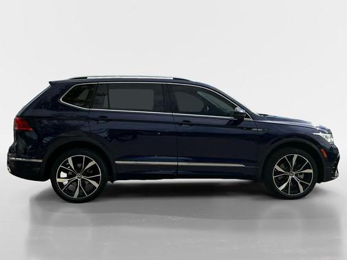 2022 Volkswagen Tiguan 2.0T SEL R-Line 4MOTION