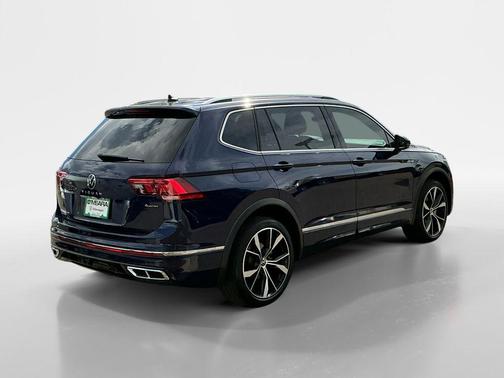2022 Volkswagen Tiguan 2.0T SEL R-Line 4MOTION