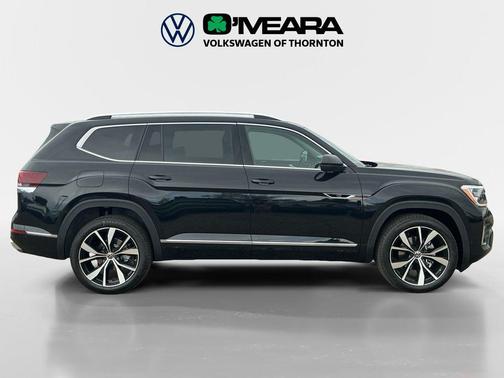 Deep Black Pearl 2026 Volkswagen Atlas 2.0T SEL Premium R-Line 4MOTION
