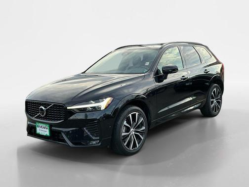 2024 Volvo XC60 B5 Plus Dark Theme