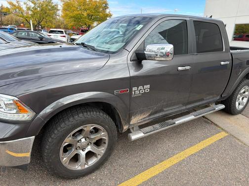 Granite Crystal Metallic Clearcoat 2019 RAM 1500 Laramie