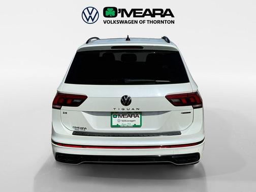 Opal White Pearl 2024 Volkswagen Tiguan 2.0T SE R-Line Black 4MOTION