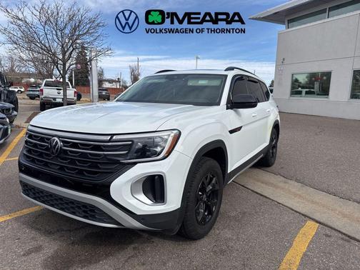 2024 Volkswagen Atlas 2.0T SE w/Technology 4MOTION