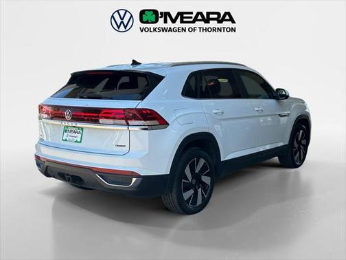 2024 Volkswagen Atlas Cross Sport 2.0T SE w/Technology 4MOTION