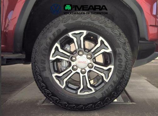 Volcanic Red Tintcoat 2024 GMC Canyon AT4