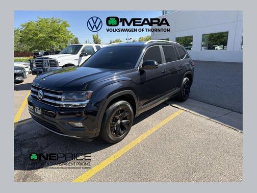 Pearl Black 2019 Volkswagen Atlas 3.6L SE