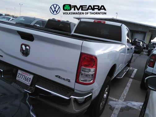 2024 RAM 2500 Big Horn Crew Cab 4x4 8' Box