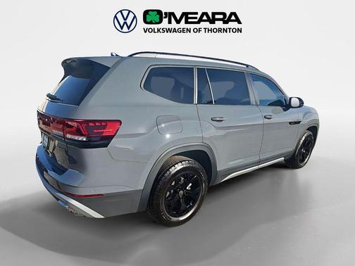 2025 Volkswagen Atlas 2.0T Peak Edition