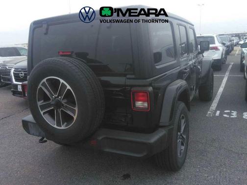 2023 Jeep Wrangler 4-Door Sahara 4x4