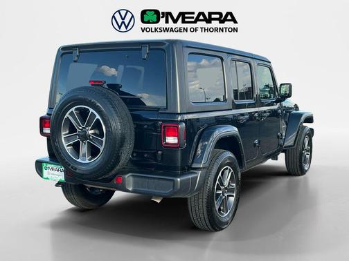 2023 Jeep Wrangler 4-Door Sahara 4x4