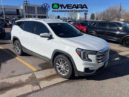 2024 GMC Terrain SLT