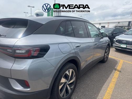 Silver Mist Metallic 2023 Volkswagen ID.4 AWD Pro