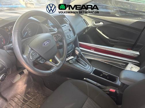 Magnetic 2017 Ford Focus SE