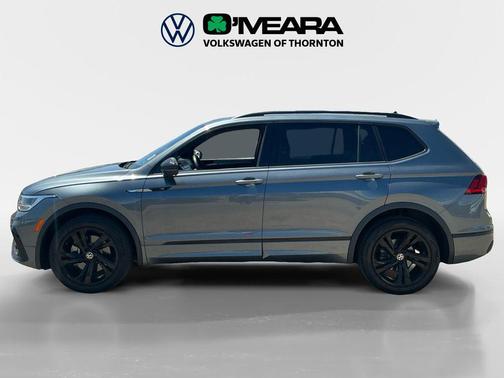 Platinum Gray Metallic 2023 Volkswagen Tiguan 2.0T SE R-Line Black 4MOTION