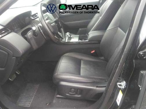 Santorini Black Metallic 2025 Land Rover Range Rover Velar Dynamic SE