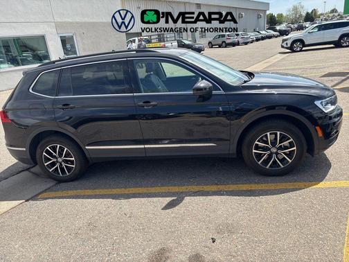 Deep Black 2021 Volkswagen Tiguan 2.0T SE 4MOTION