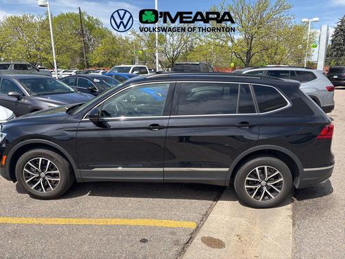 Deep Black 2021 Volkswagen Tiguan 2.0T SE 4MOTION