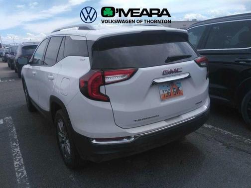 Summit White 2024 GMC Terrain SLT