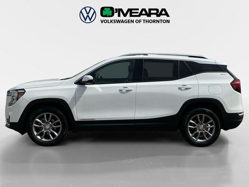 Summit White 2024 GMC Terrain SLT