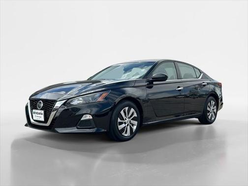 2022 Nissan Altima S FWD