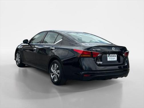 2022 Nissan Altima S FWD