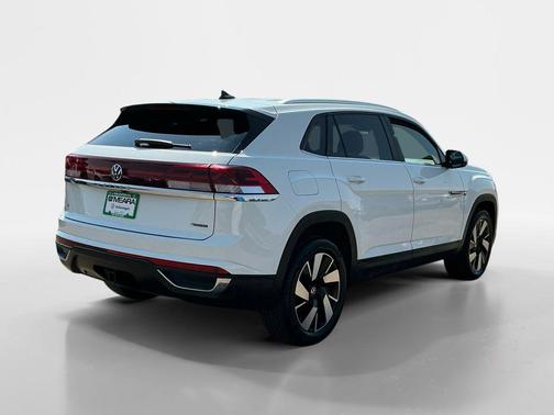 2024 Volkswagen Atlas Cross Sport 2.0T SE w/Technology 4MOTION