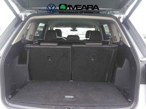 Silver Mist Metallic 2025 Volkswagen Atlas 2.0T SE w/Technology 4MOTION