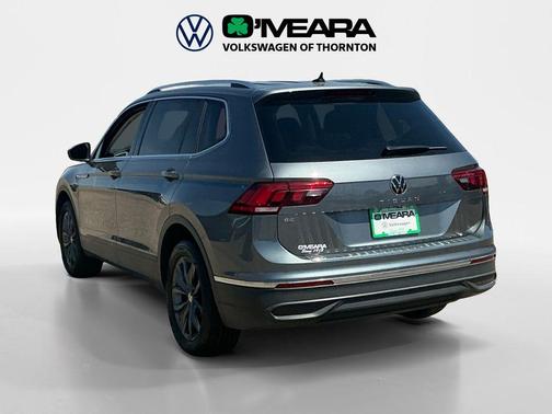Platinum Gray Metallic 2023 Volkswagen Tiguan 2.0T SE