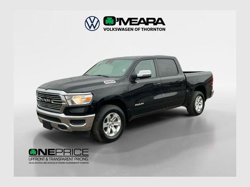 Diamond Black Crystal Pearlcoat 2024 RAM 1500 Laramie