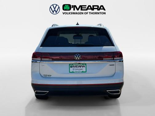 Opal White Pearl 2026 Volkswagen Atlas 2.0T SE