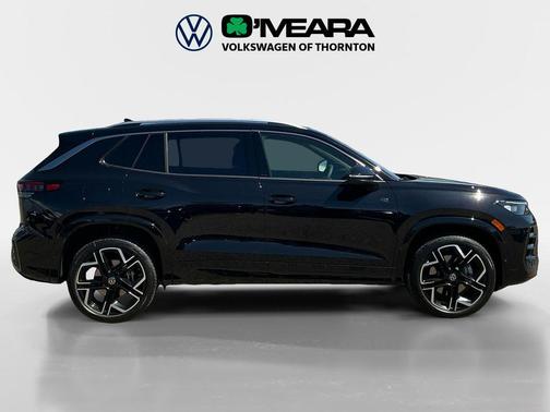 deep black pearl 2026 Volkswagen Tiguan 2.0T SEL R-Line 4MOTION