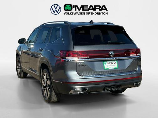 Platinum Gray Metallic 2024 Volkswagen Atlas 2.0T SEL