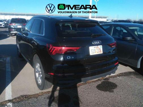 Mythos Black Metallic 2024 Audi Q3 Premium 45 TFSI S line quattro Tiptronic