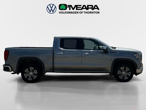 Sterling Metallic 2025 GMC Sierra 1500 SLT