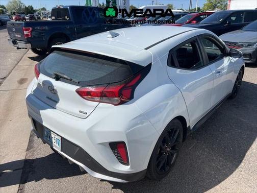 2019 Hyundai Veloster Base