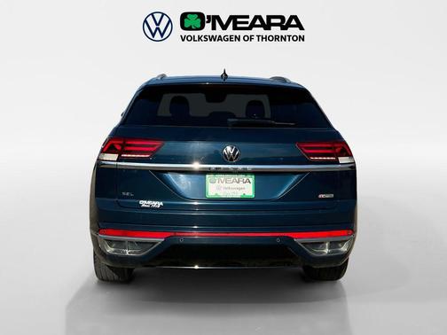Tourmaline Blue Metallic 2022 Volkswagen Atlas Cross Sport 2.0T SEL