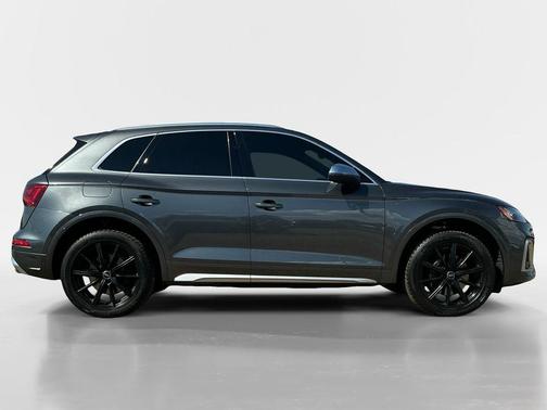 2022 Audi SQ5 3.0T Premium