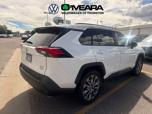 Super White 2019 Toyota RAV4 XLE Premium
